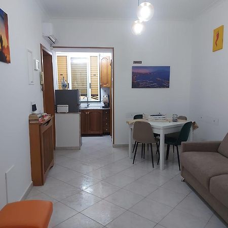 Apartament Casa Genoveffa Napoli Centro Zewnętrze zdjęcie